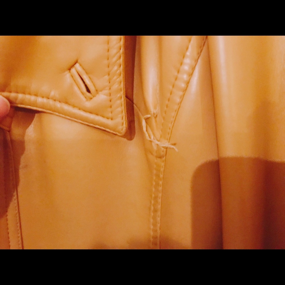 Leather coat - Picture 5 of 6